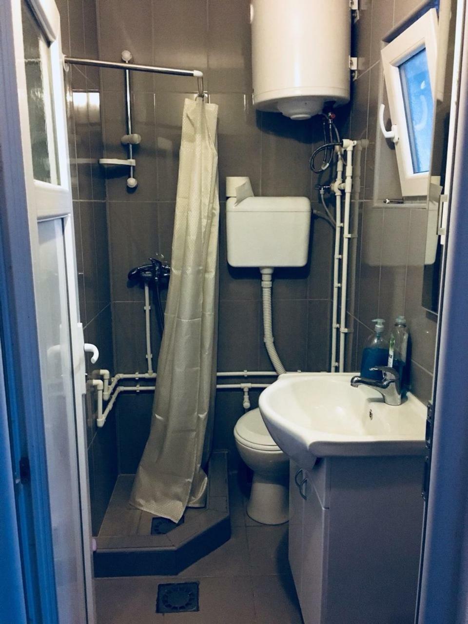 Apartmani ,,Bato,, Сеница Экстерьер фото